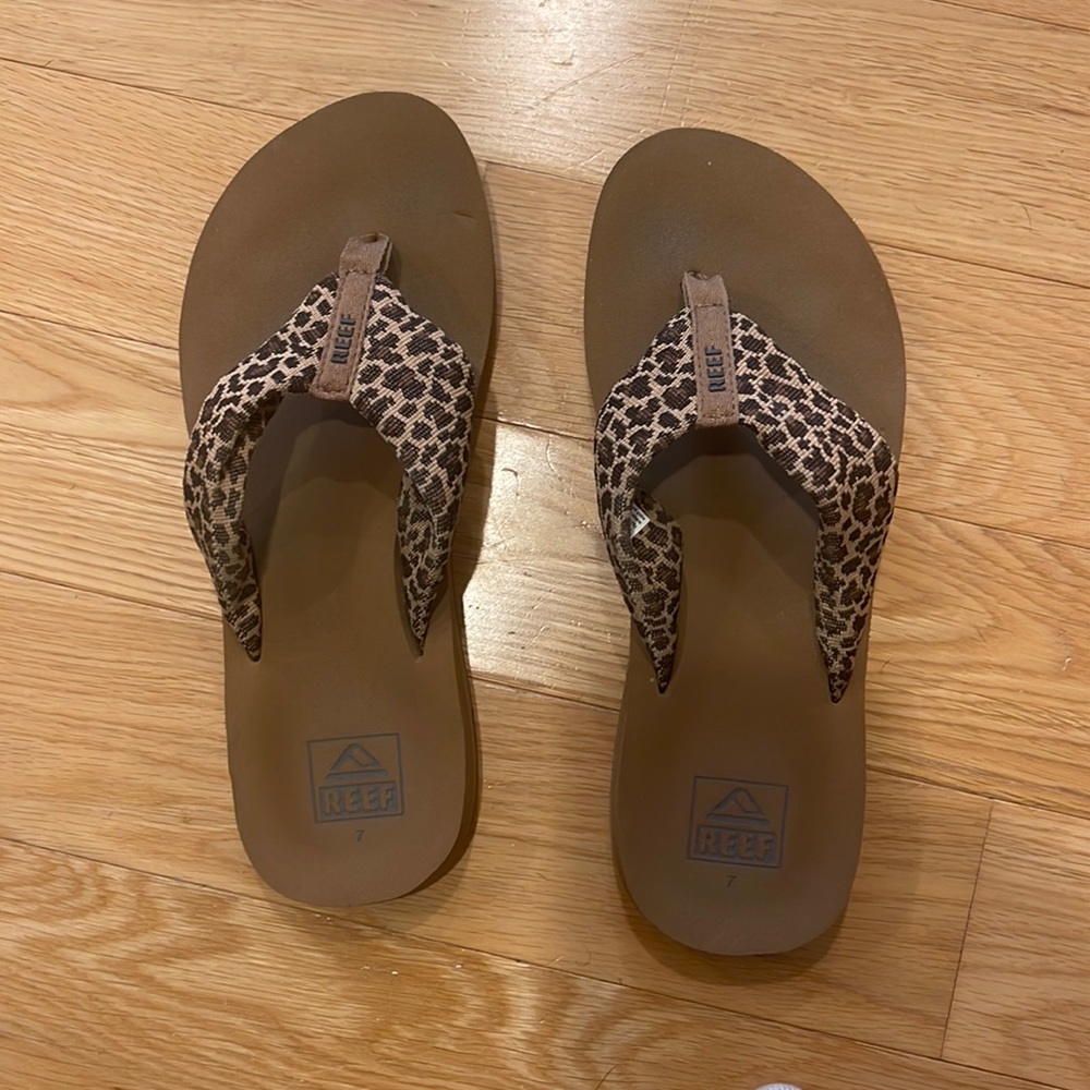 Reef sandals